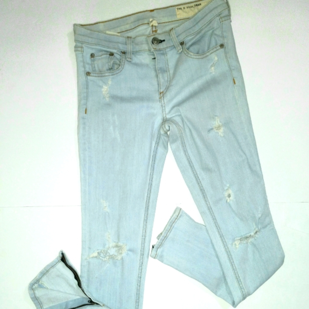 Rag & Bone Jean The ZIPPER CAPRI Jeans in SHREDDED NORTE 26 Distressed